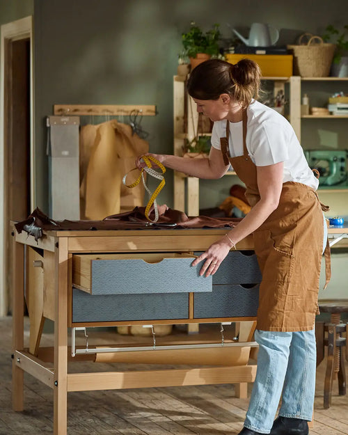 Schubladenbank, Zuschneidetisch, Virrvarr