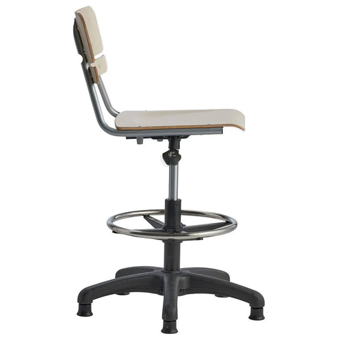 Höhenverstellbarer Stuhl